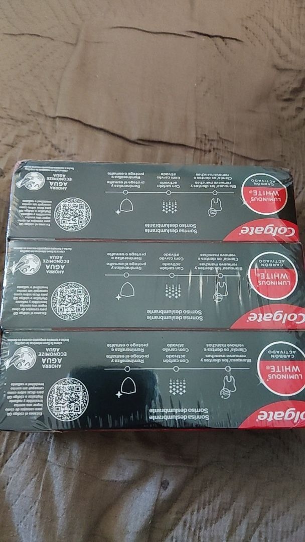 Produtos Colgate da cliente Maria